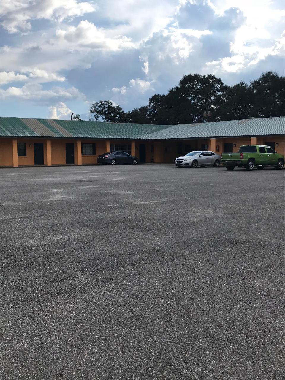 Greenlawn Motel Atmore Εξωτερικό φωτογραφία